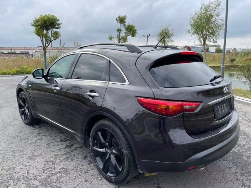 鹽城17年英菲尼迪QX708