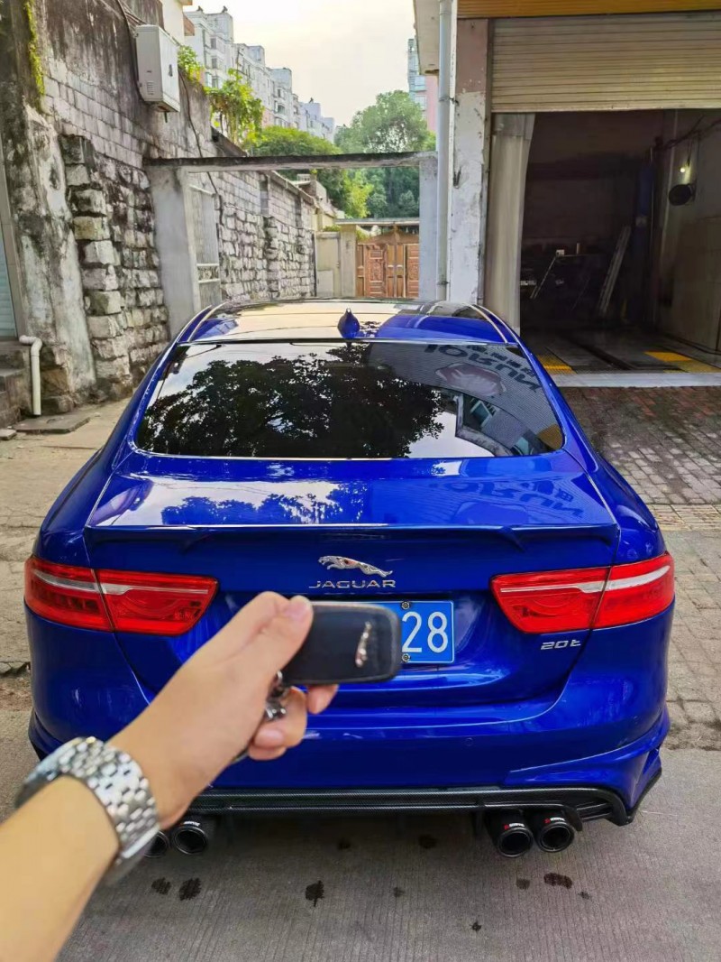 贛州19年捷豹XE9