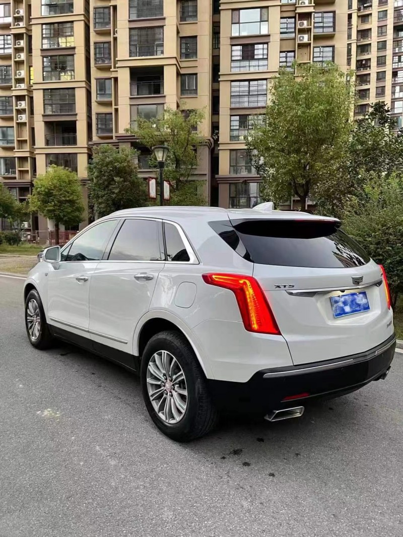 合肥16年凱迪拉克XT57