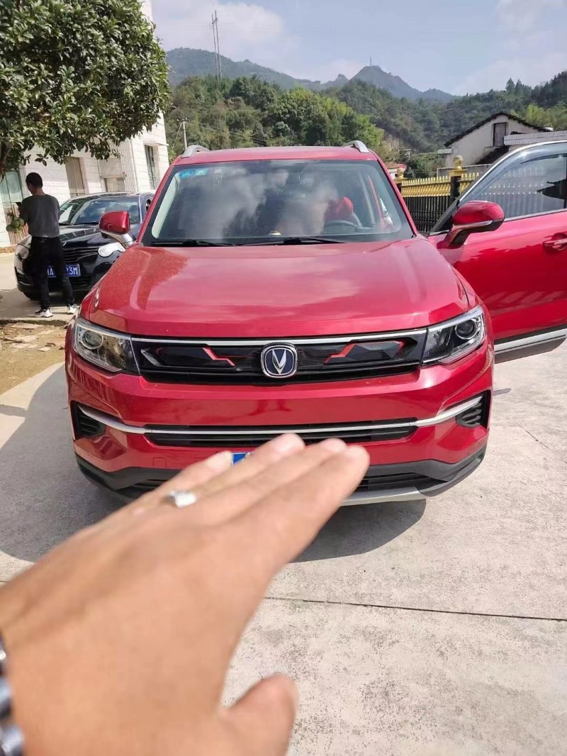 婁底19年長安汽車CS351