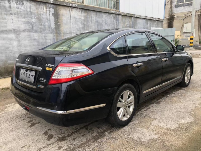 濟寧12年日產天籟7