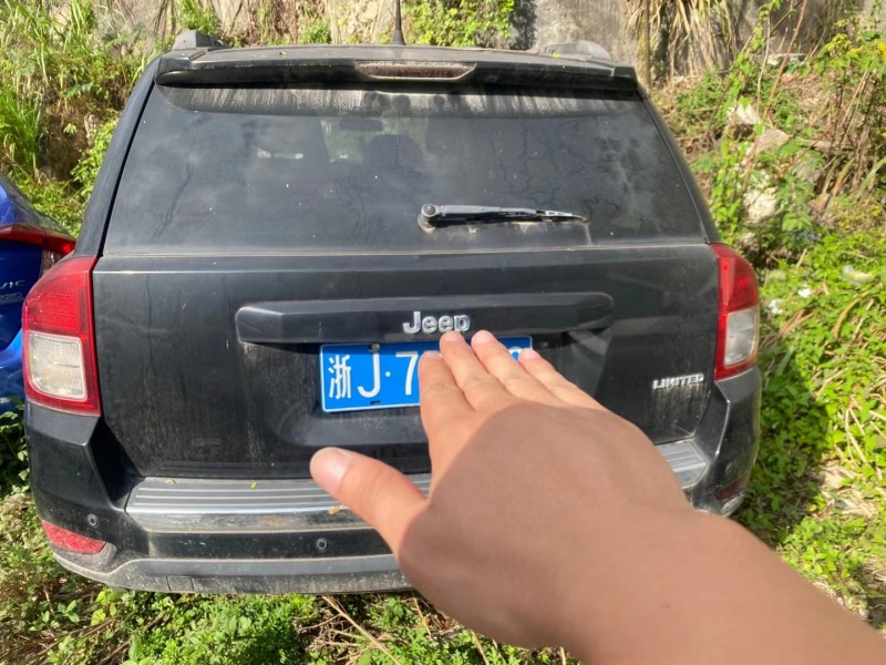 臺州12年Jeep指南者4