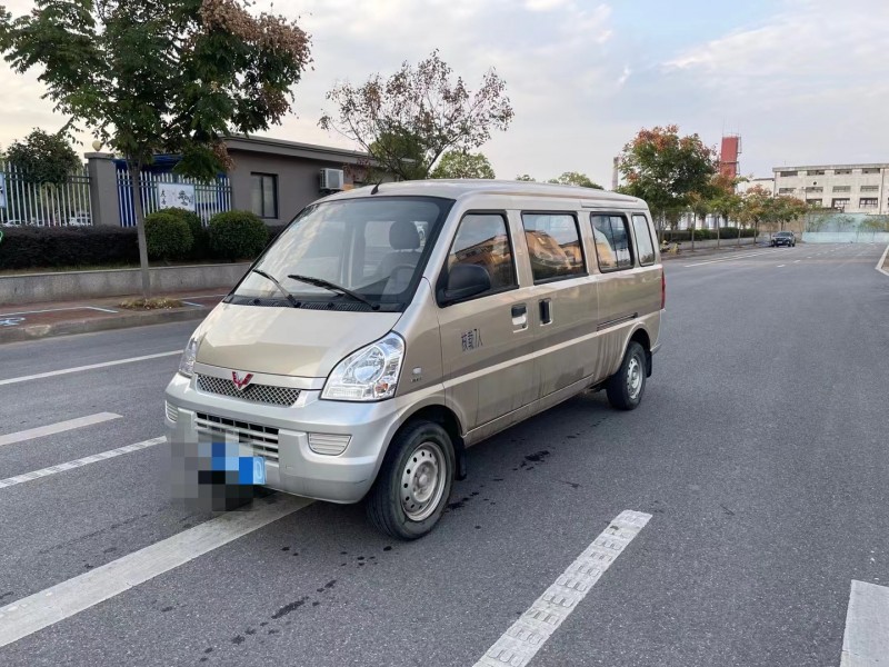 金華20年五菱汽車榮光6
