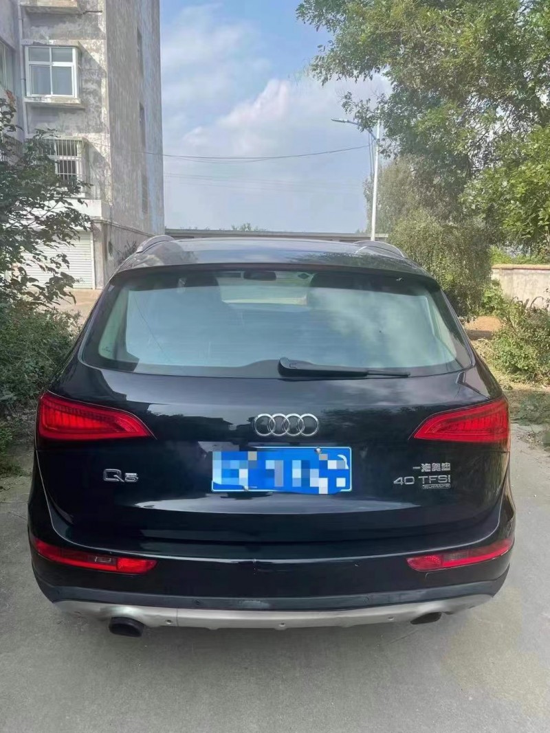 泰安15年奧迪Q59