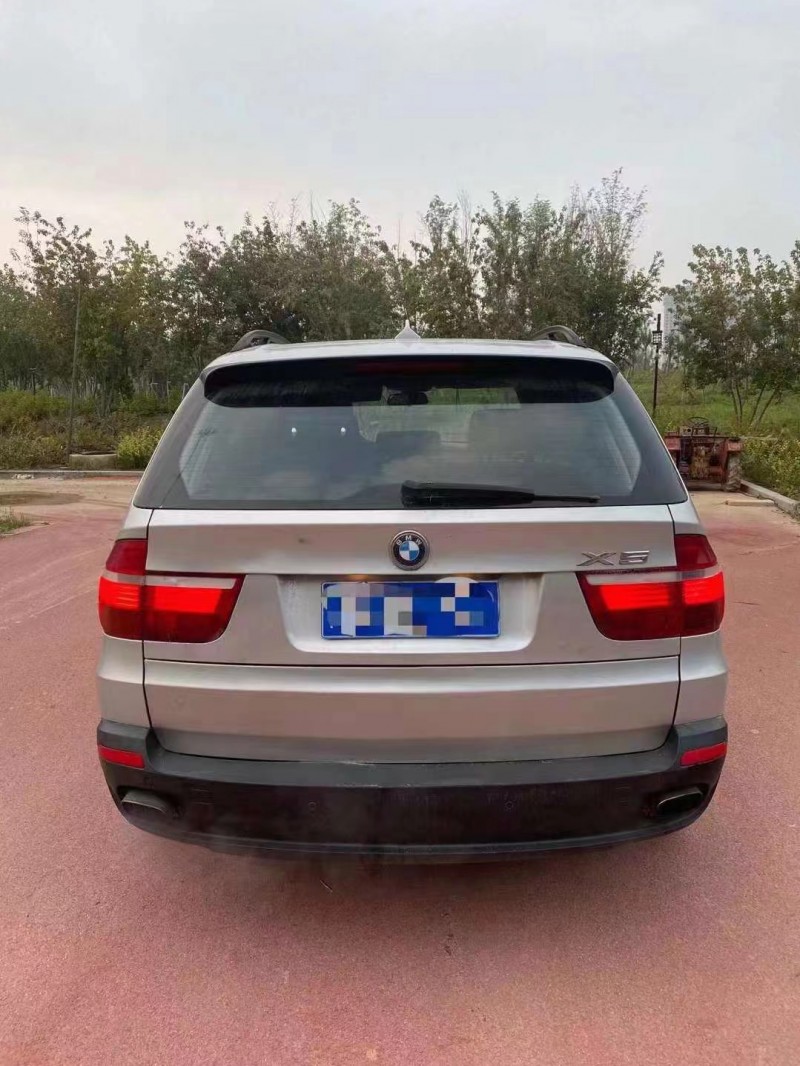 泰安08年寶馬X57