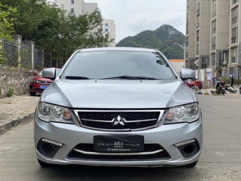 柳州17年三菱Eclipse Cross8
