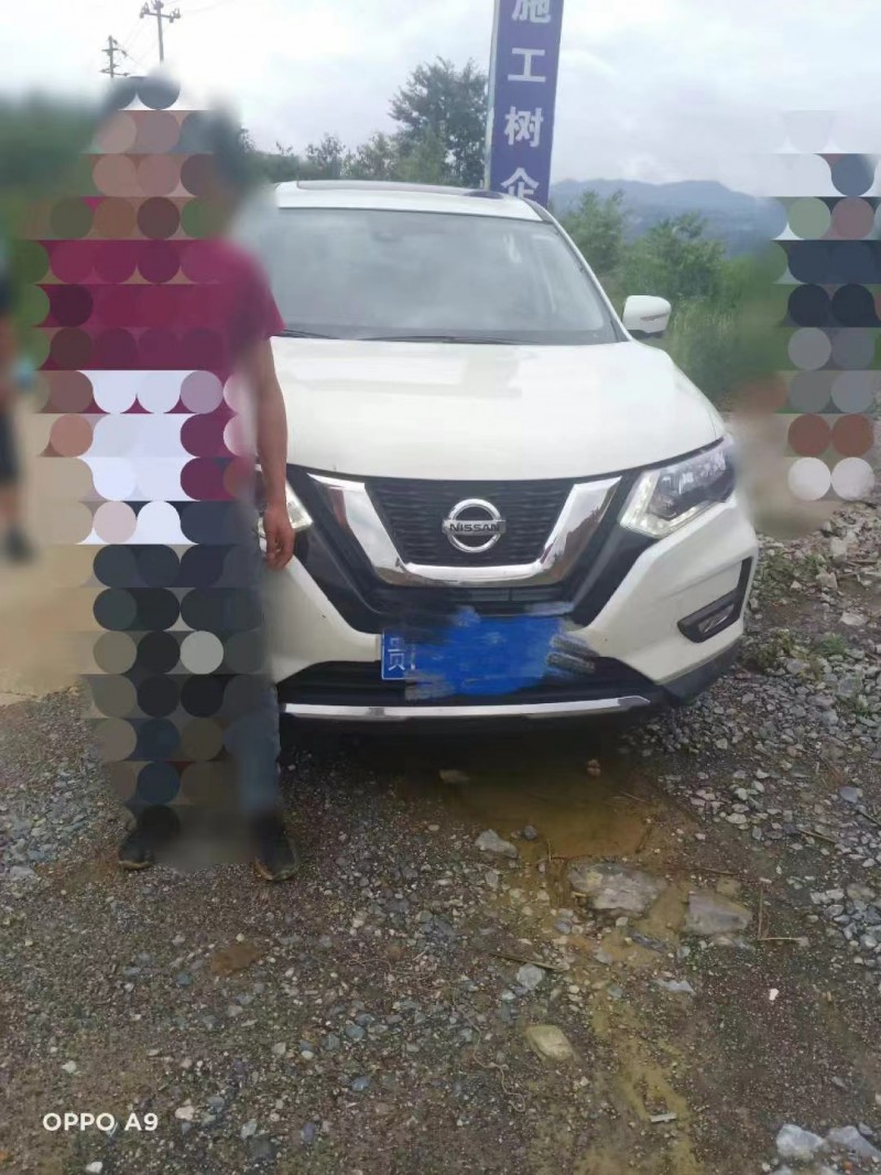 貴陽21年日產奇駿1