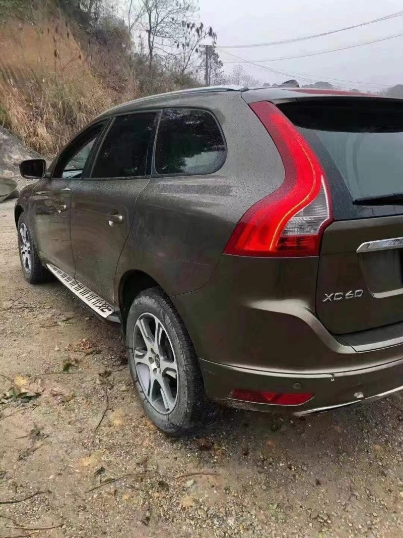 重慶13年沃爾沃XC607