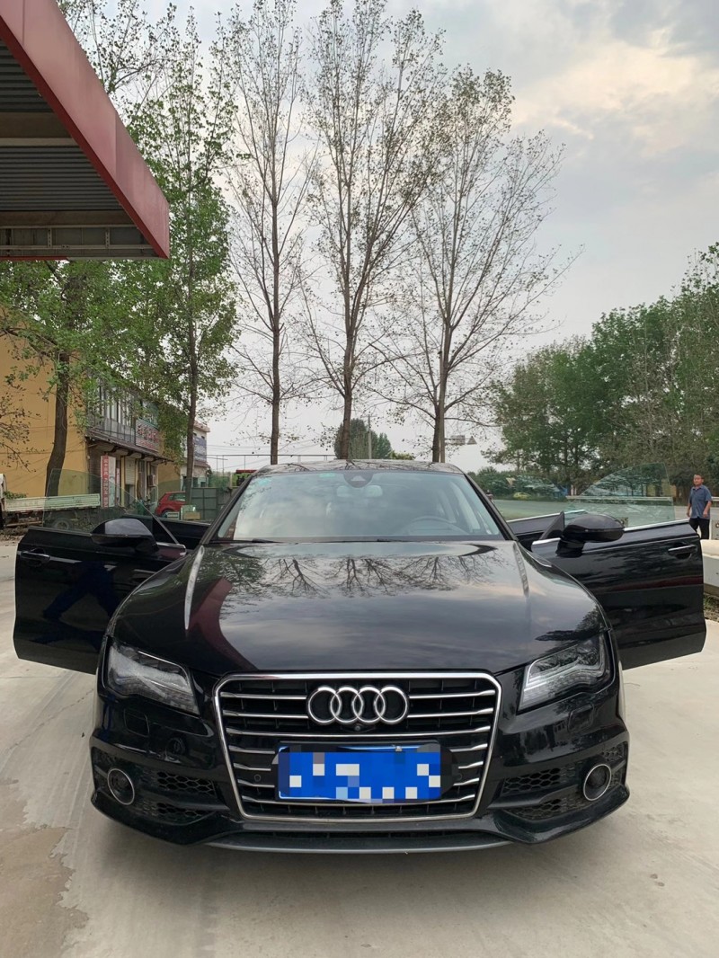 北京14年奧迪A7L1