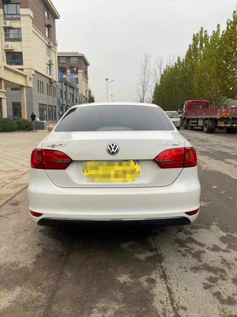 济宁13年大众速腾8