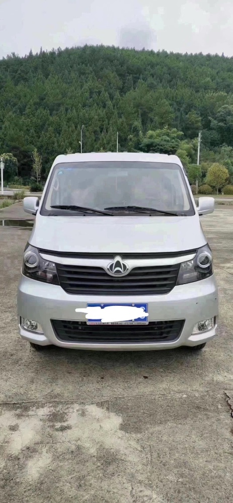 貴陽19年長安汽車睿行1