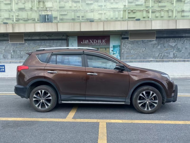 廣州15年豐田RAV4榮放4