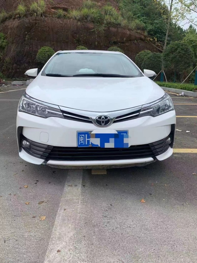 宜昌18年豐田卡羅拉1
