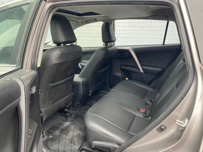廣州19年豐田RAV4榮放9