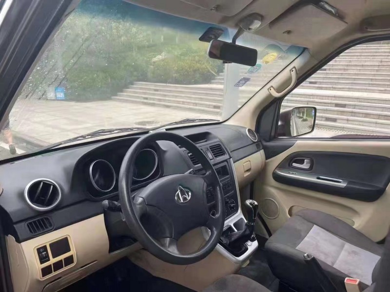 溫州18年長安汽車睿行2