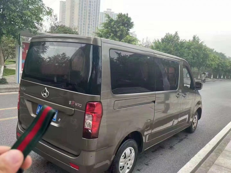 溫州18年長安汽車睿行3
