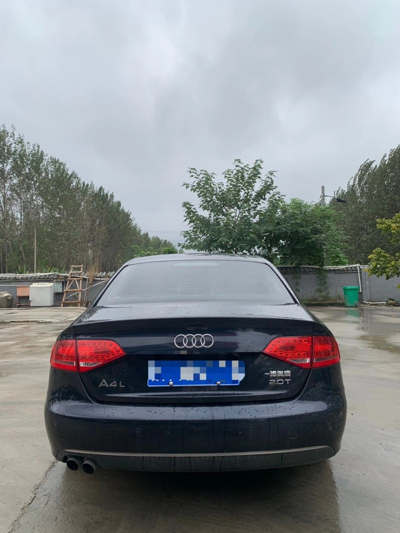 北京11年奧迪A4L12