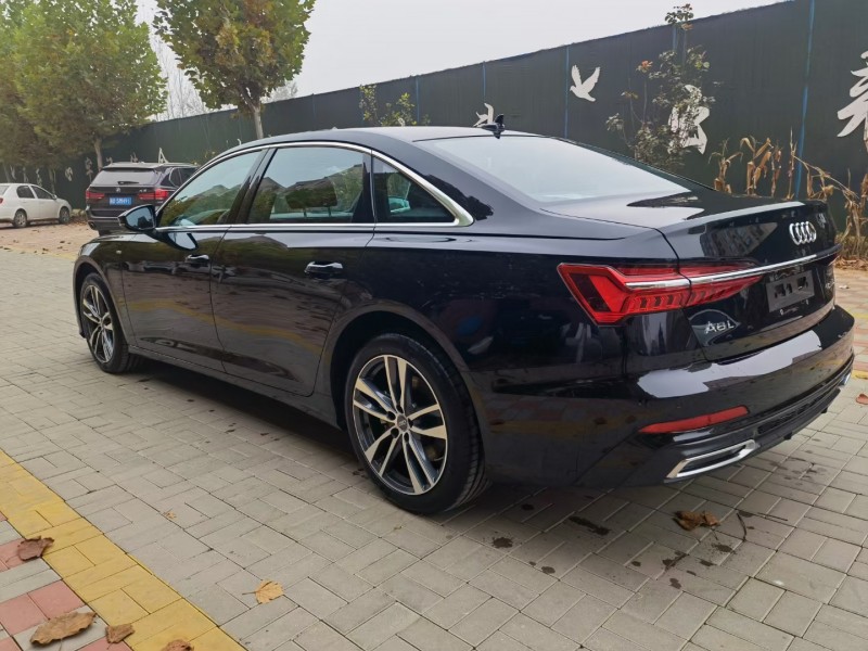 唐山21年奧迪A6L8