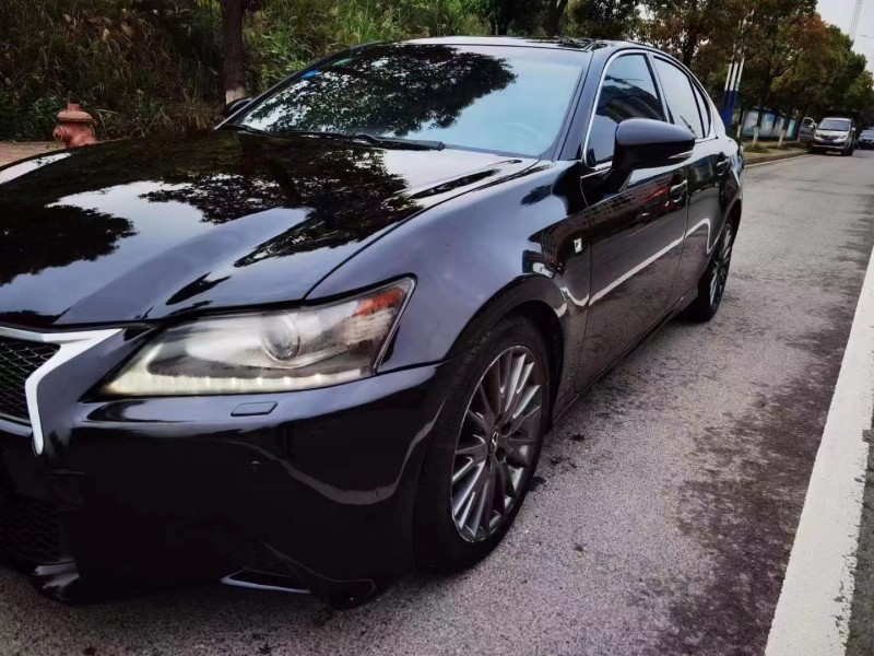 益阳13年雷克萨斯GS4