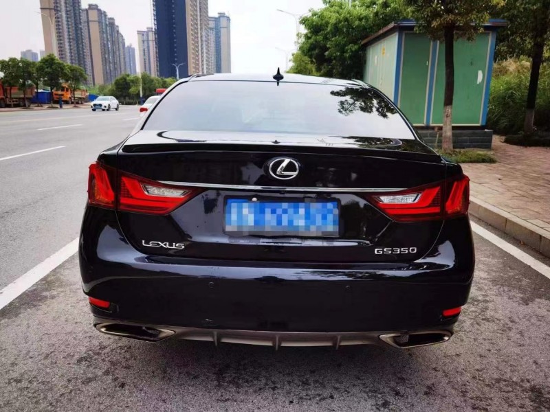 益阳13年雷克萨斯GS8