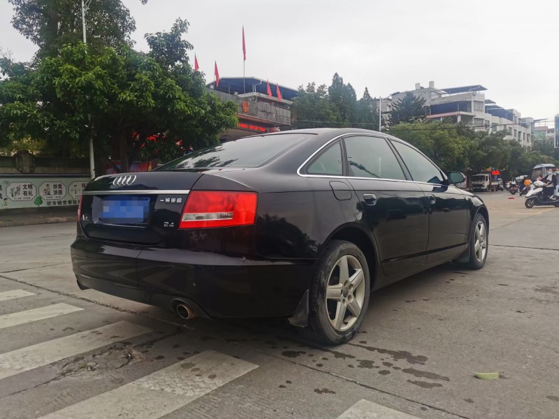 龍巖08年奧迪A6L2