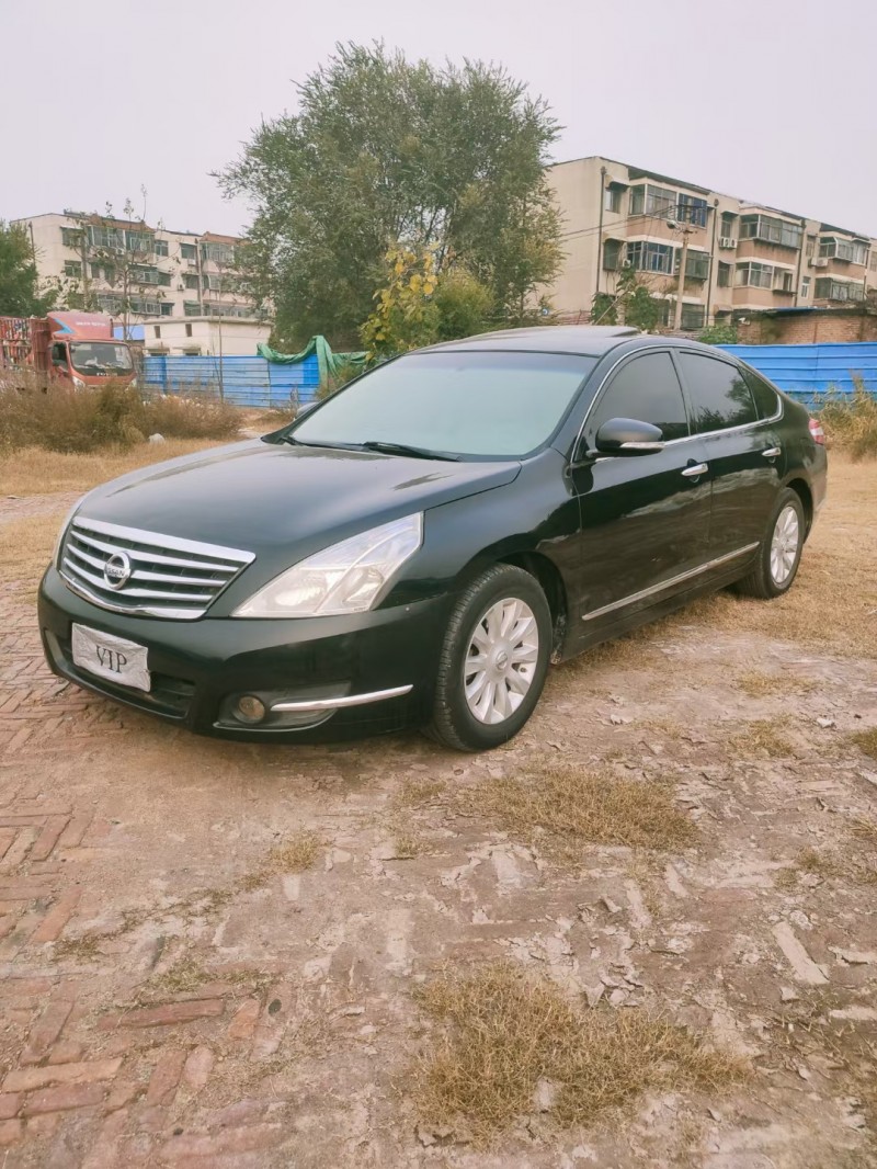 聊城12年日產天籟3