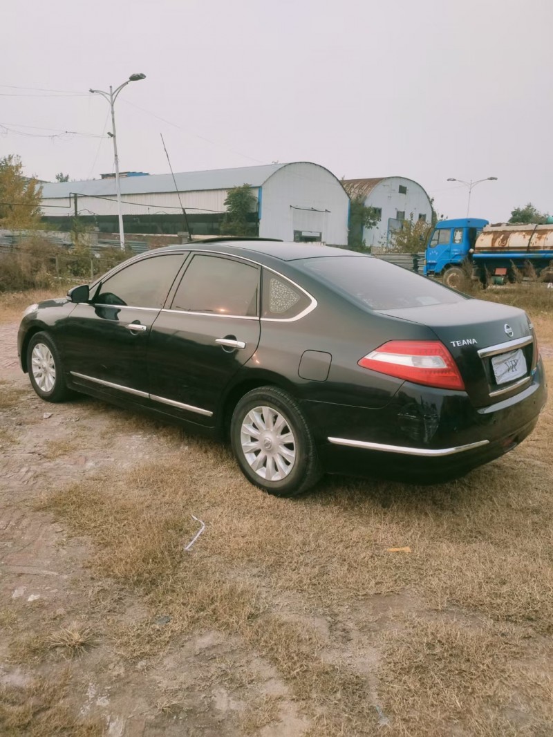聊城12年日產天籟7
