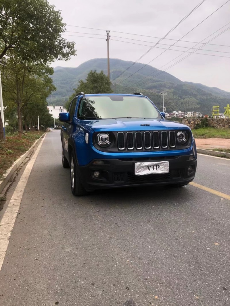 萍鄉20年Jeep自由俠9
