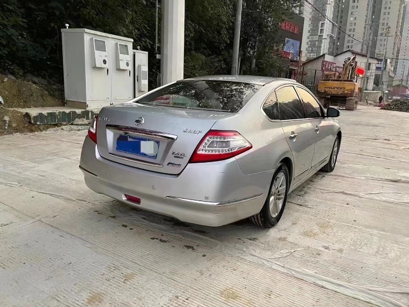 長沙13年日產天籟1