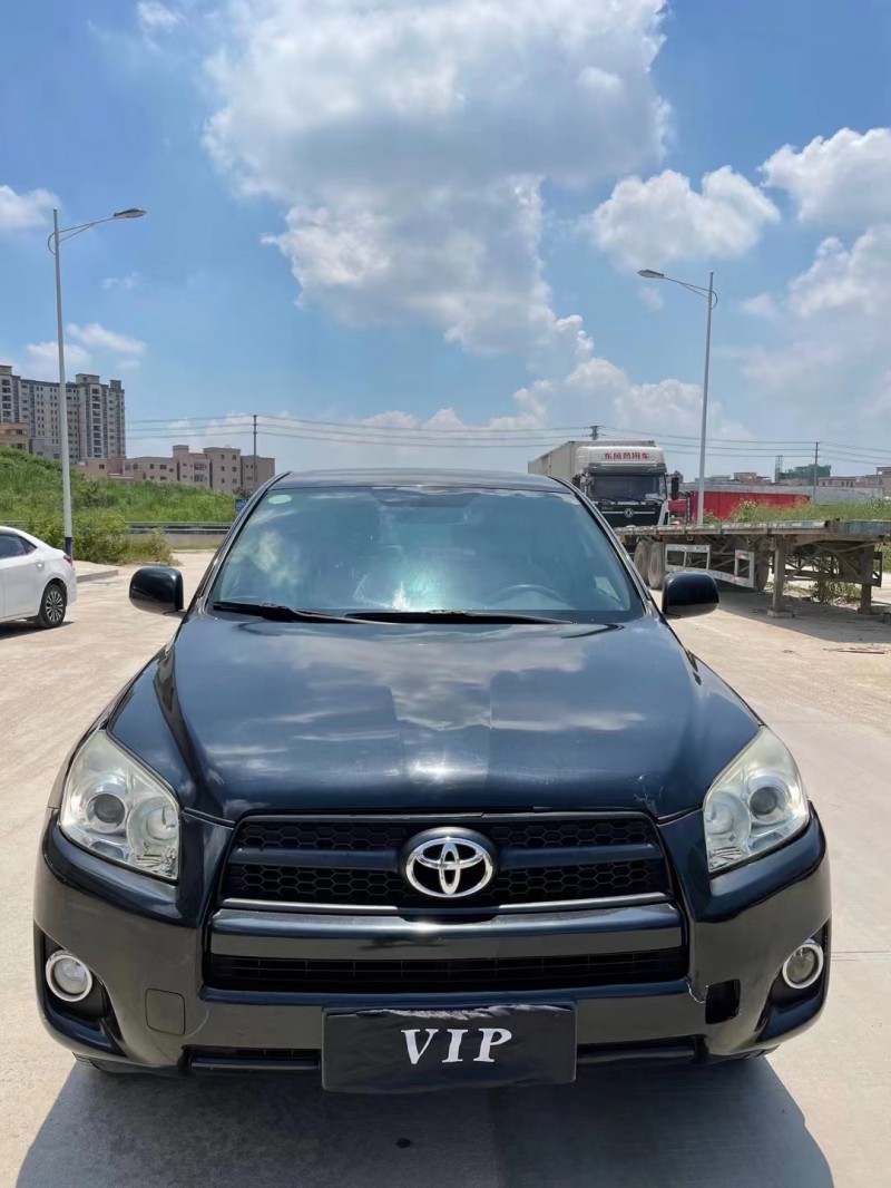 東莞13年豐田RAV4榮放1