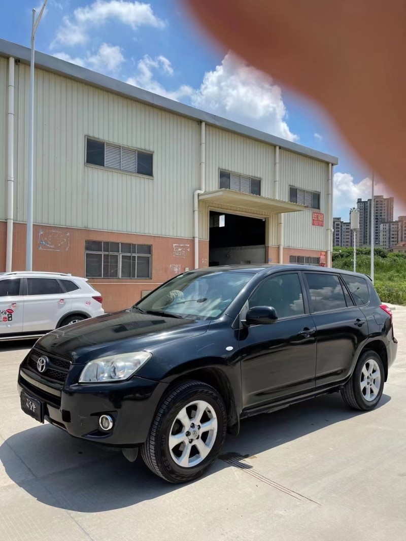東莞13年豐田RAV4榮放3