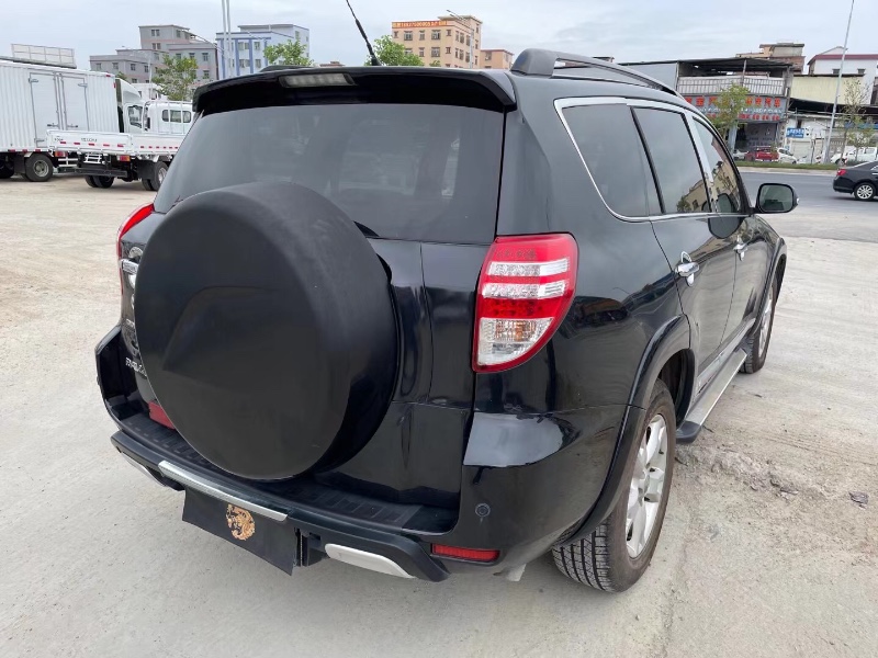 廣州11年豐田RAV4榮放1
