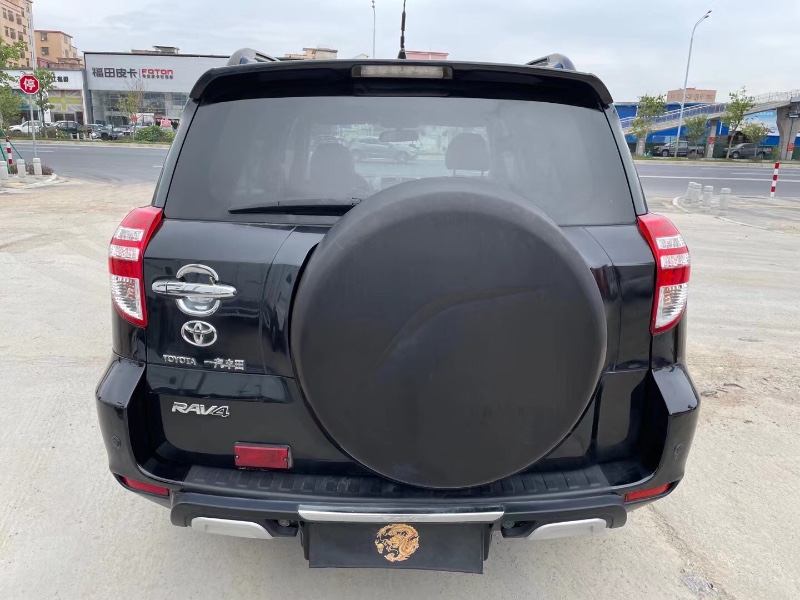 廣州11年豐田RAV4榮放2