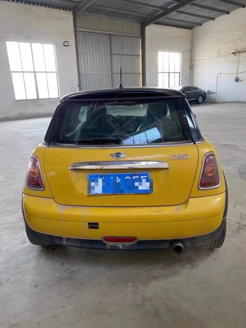 濟寧07年寶馬MINI4