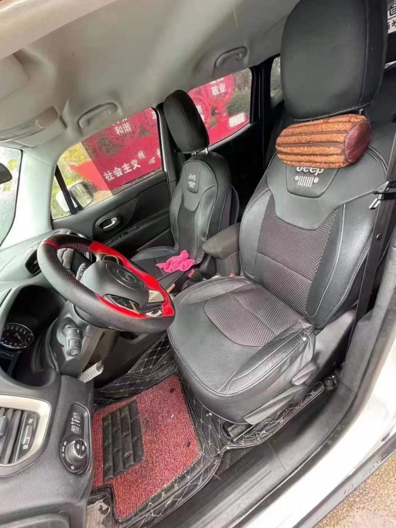 德州18年Jeep自由俠5