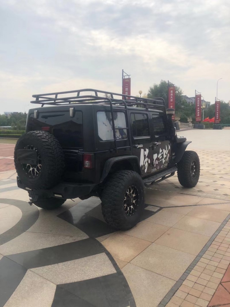 濰坊13年Jeep牧馬人1