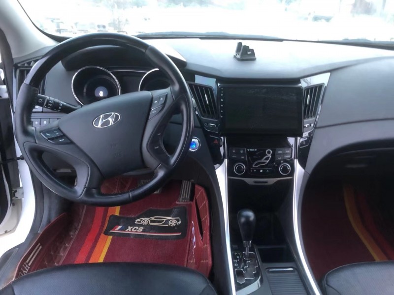 徐州17年现代索纳塔八8