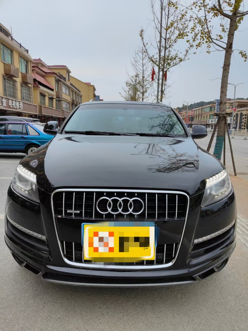 景德鎮12年奧迪Q71