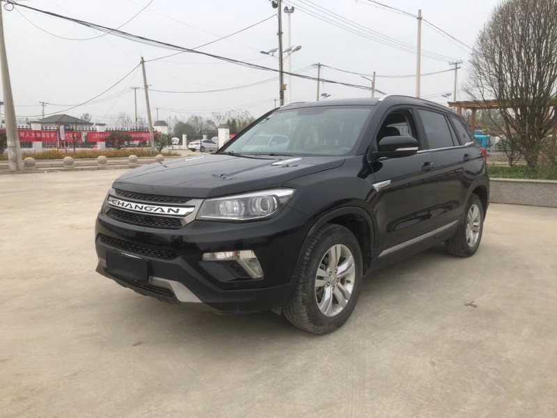 徐州17年長安汽車CS752