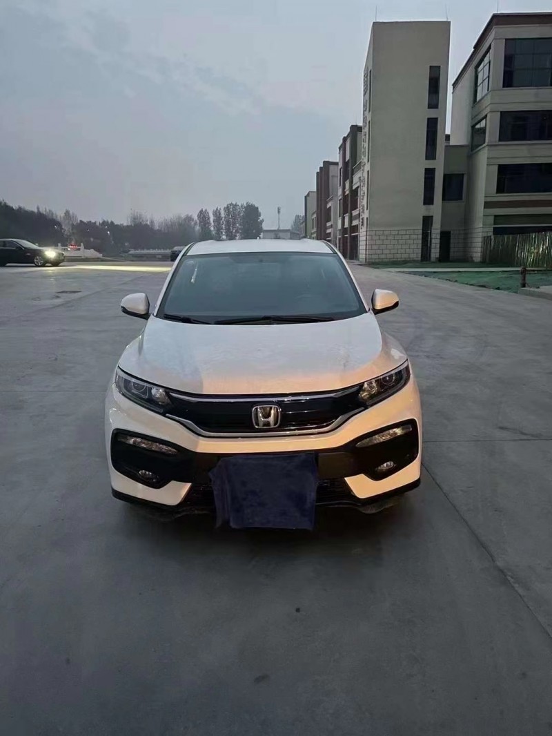 萊蕪17年本田CR-V1