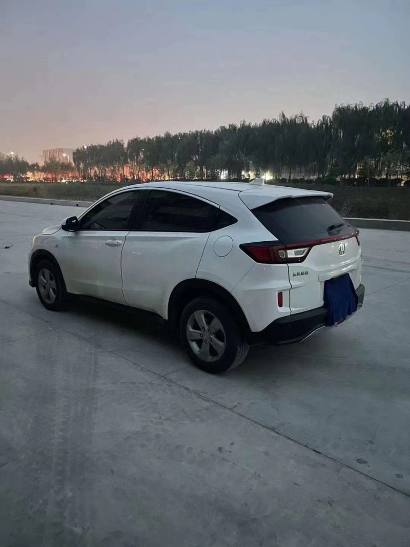 萊蕪17年本田CR-V7