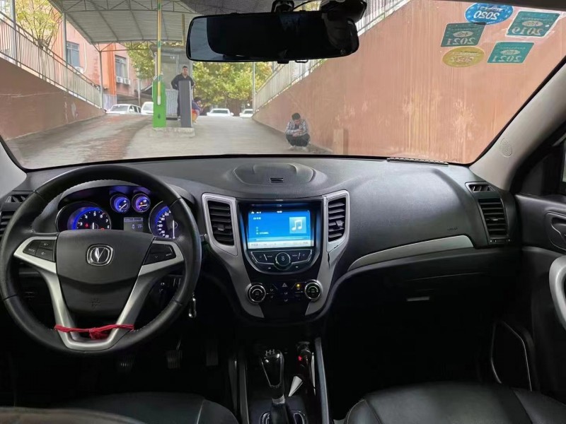 貴陽17年長安汽車CS353