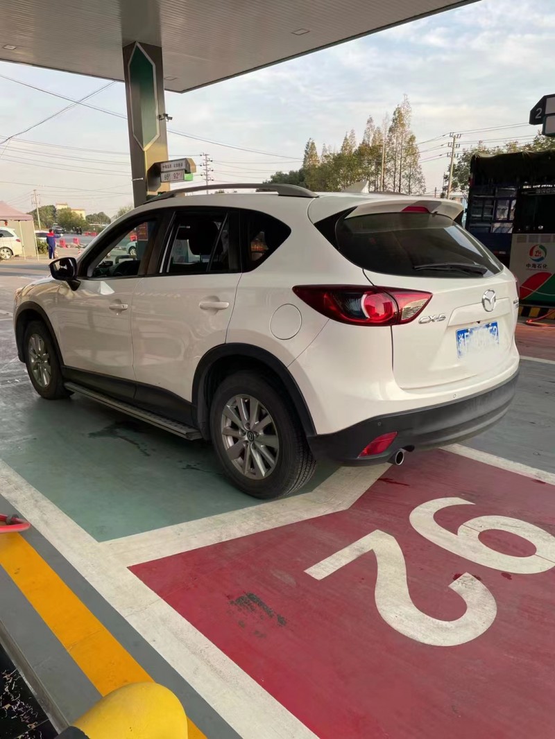 紹興16年馬自達CX-57