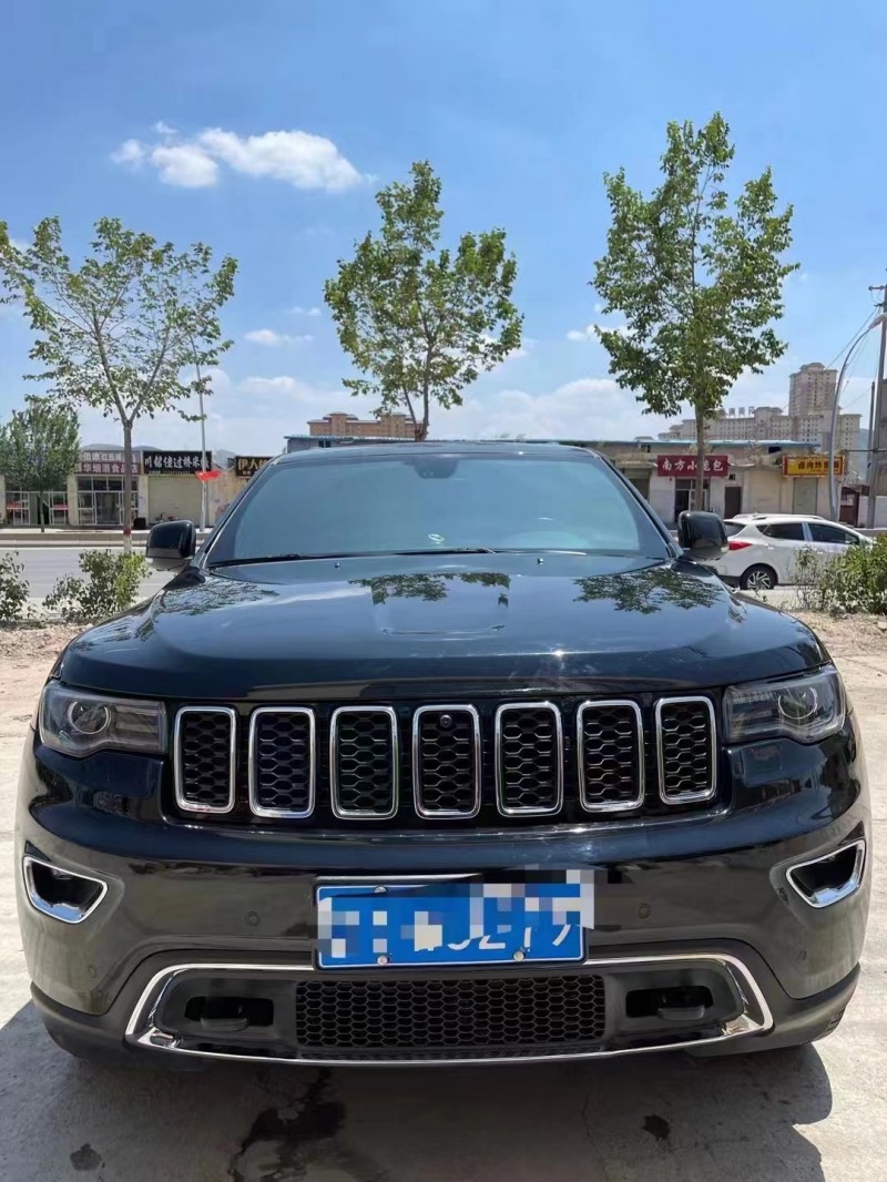 重慶19年Jeep大切諾基1