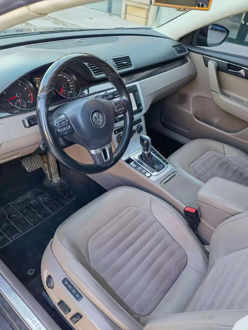 东营14年大众迈腾4