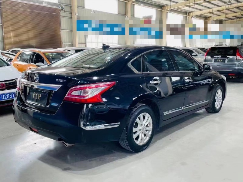 潛江15年日產天籟3