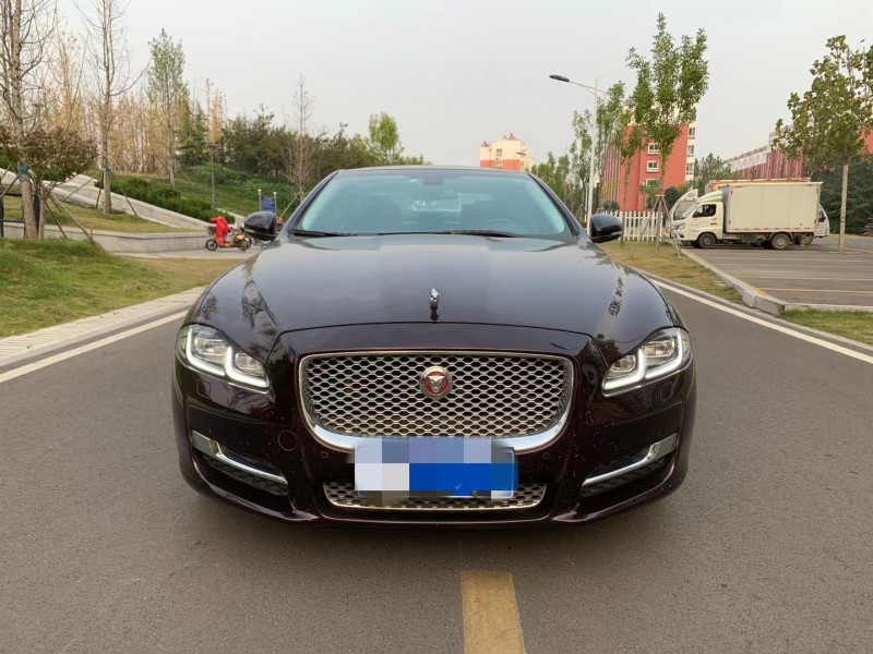 濟寧17年捷豹XJL1