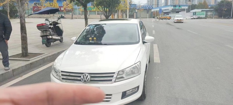 貴陽16年大眾帕薩特1