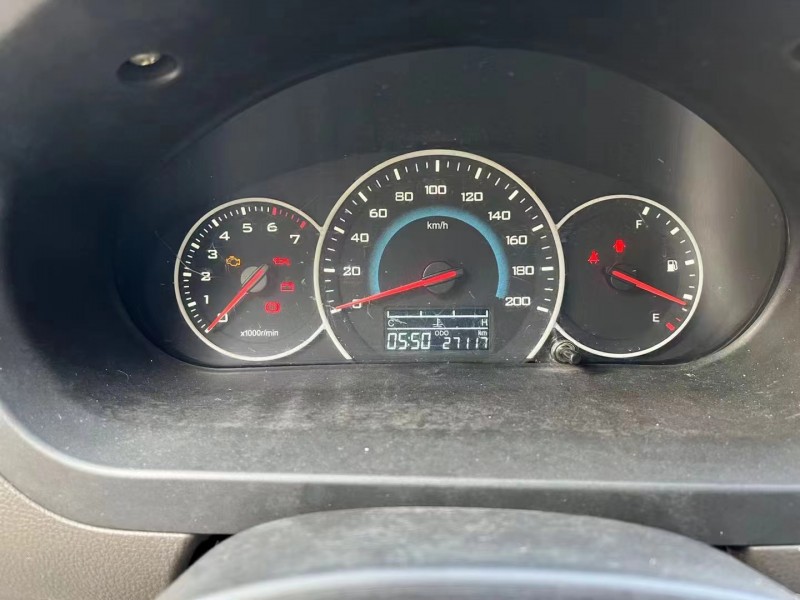 成都16年五菱汽車榮光2