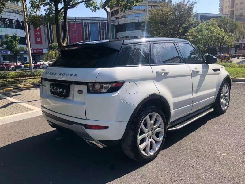 杭州15年路虎極光7